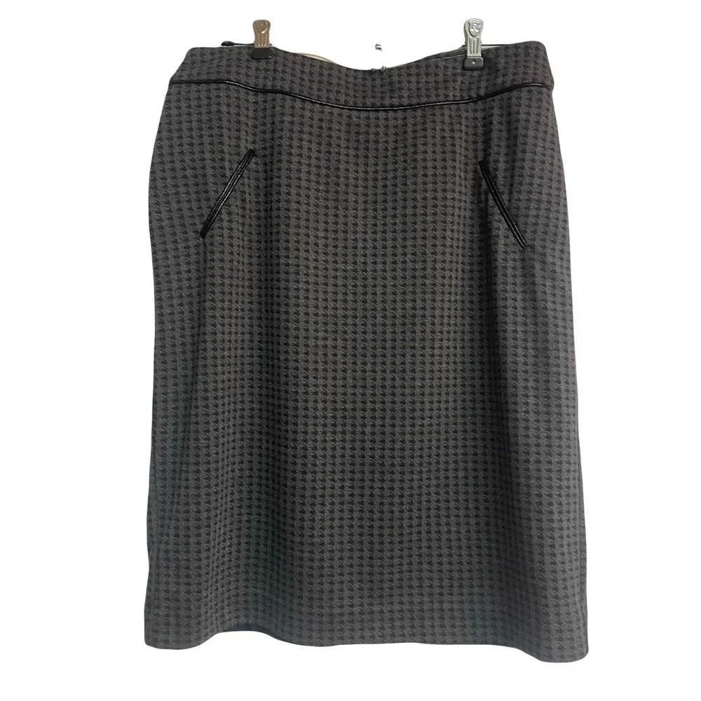 Susan Bristol black/ gray skirt size 8